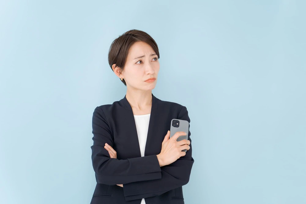 スマホで1ヵ月に平均何ギガ使う？データ利用量を確認する方法も解説